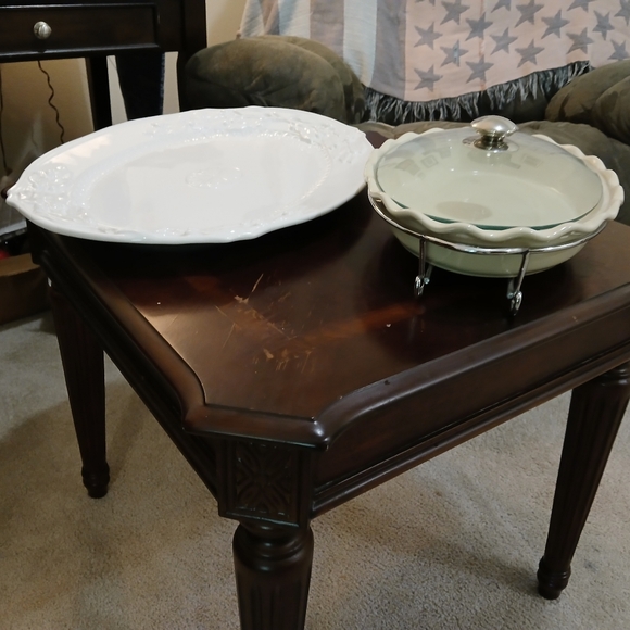 Moving sales, all high end almost new - Picture 5 of 12